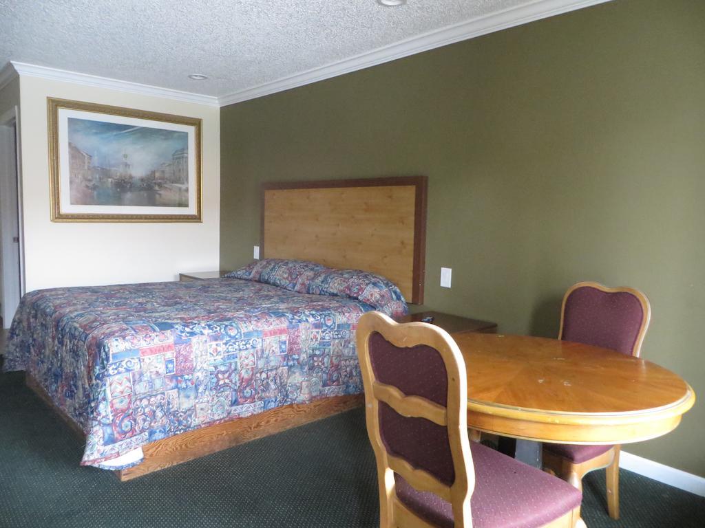 Motel National 2*